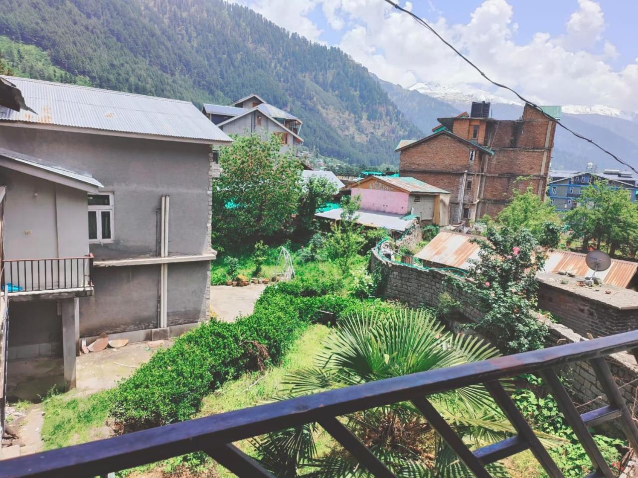 Hotel Hadimba Regency ! Free 4 Wheeler Parking ! Mountain View Rooms ! Near Mall Road Manali Exterior photo